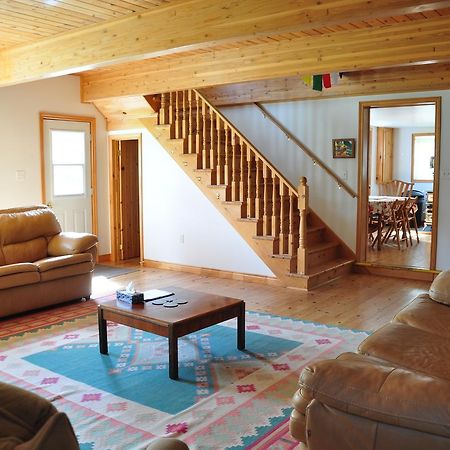 Breton Cove Farmhouse Guest House Indian Brook Bagian luar foto
